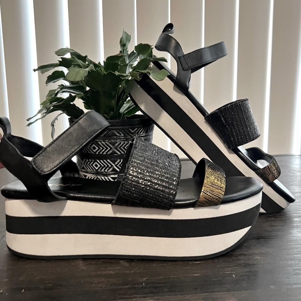 DKNY Black White and Gold Women's Platform Sandals